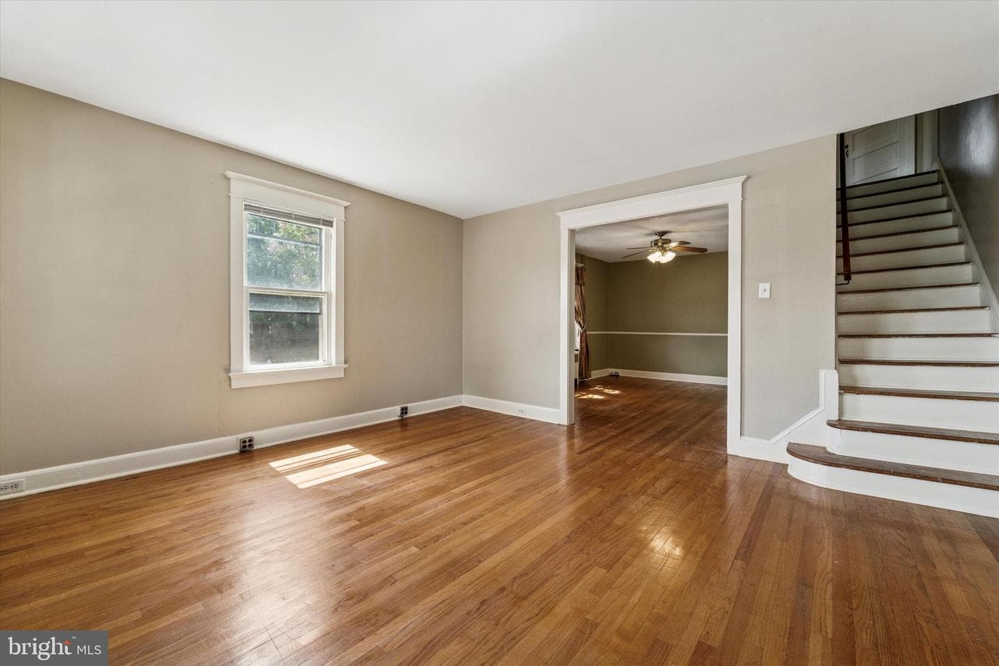 160 Bellevue Avenue photo 3
