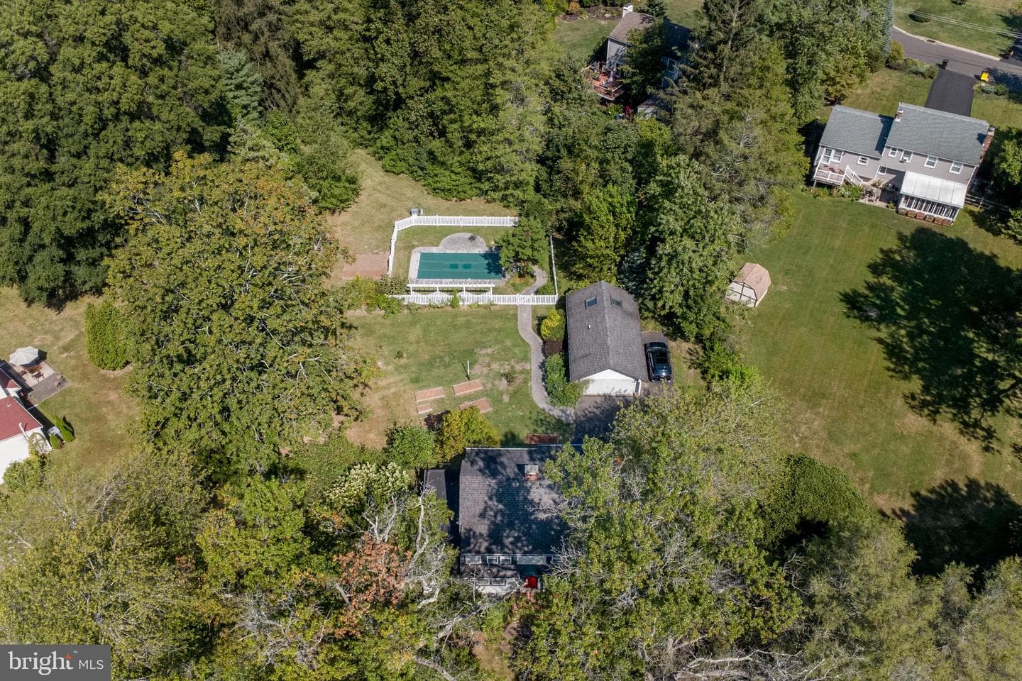 505 E State Street photo 4