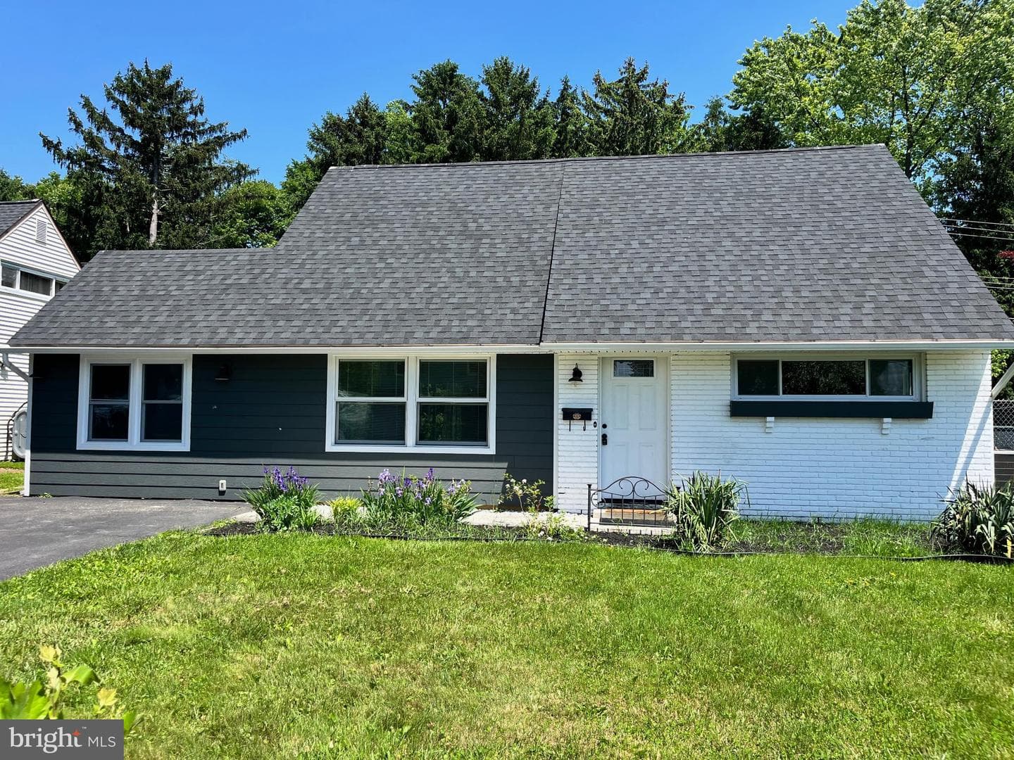 52 Kenwood Drive N #N photo 2
