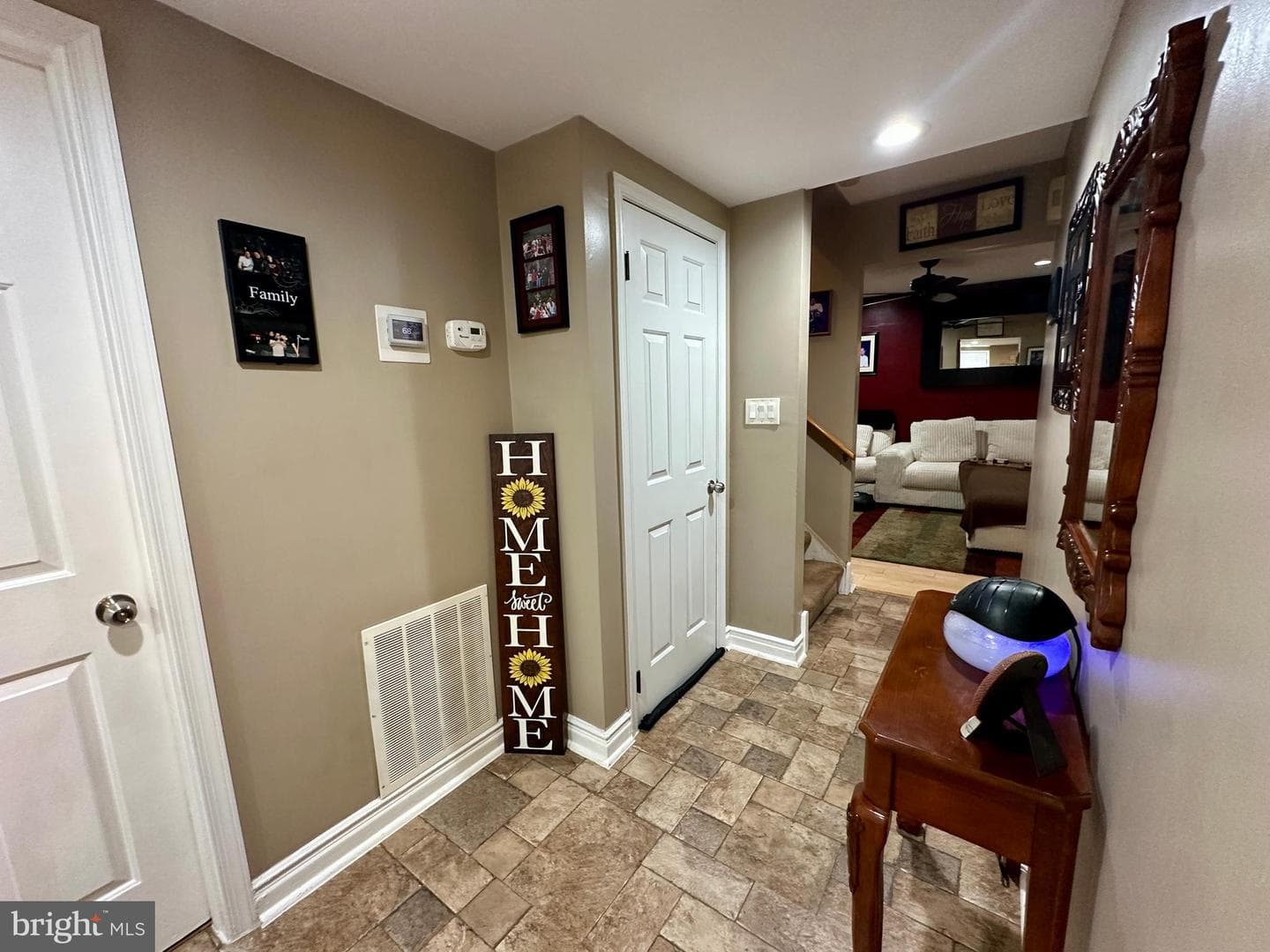 114 Mifflin Street photo 2