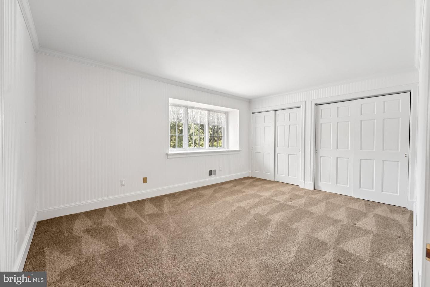 12 Paddock Drive photo 26