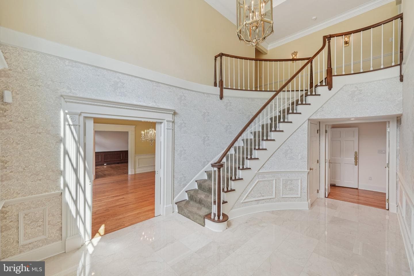 12 Paddock Drive photo 3
