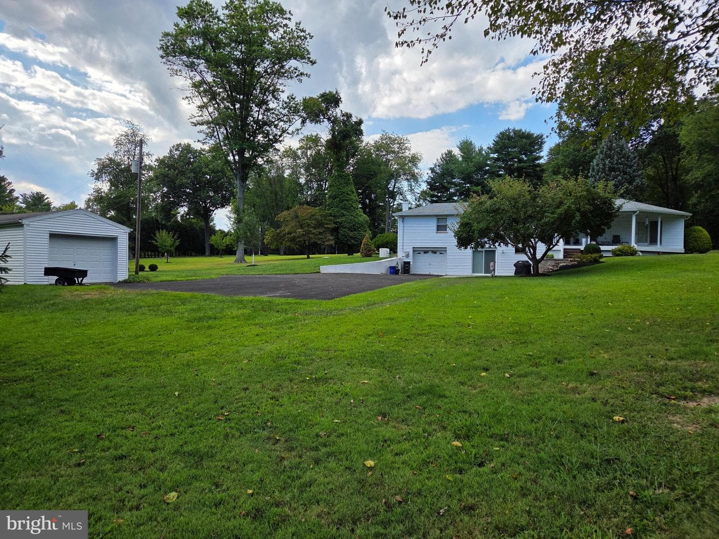 215 Gravel Hill Road photo 17