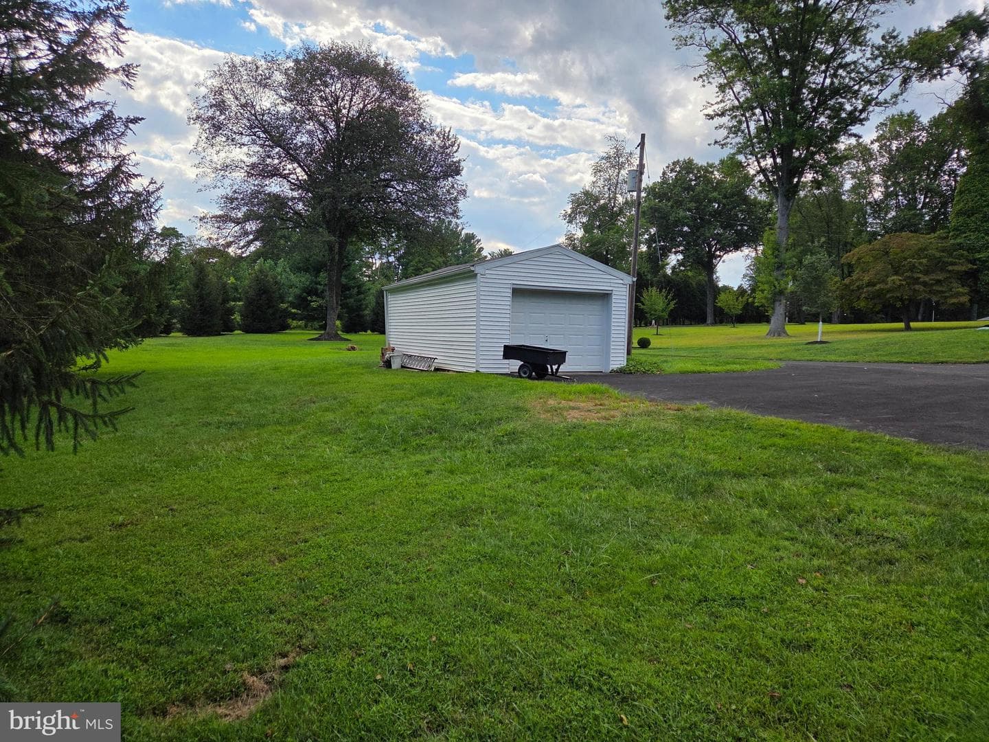 215 Gravel Hill Road photo 19