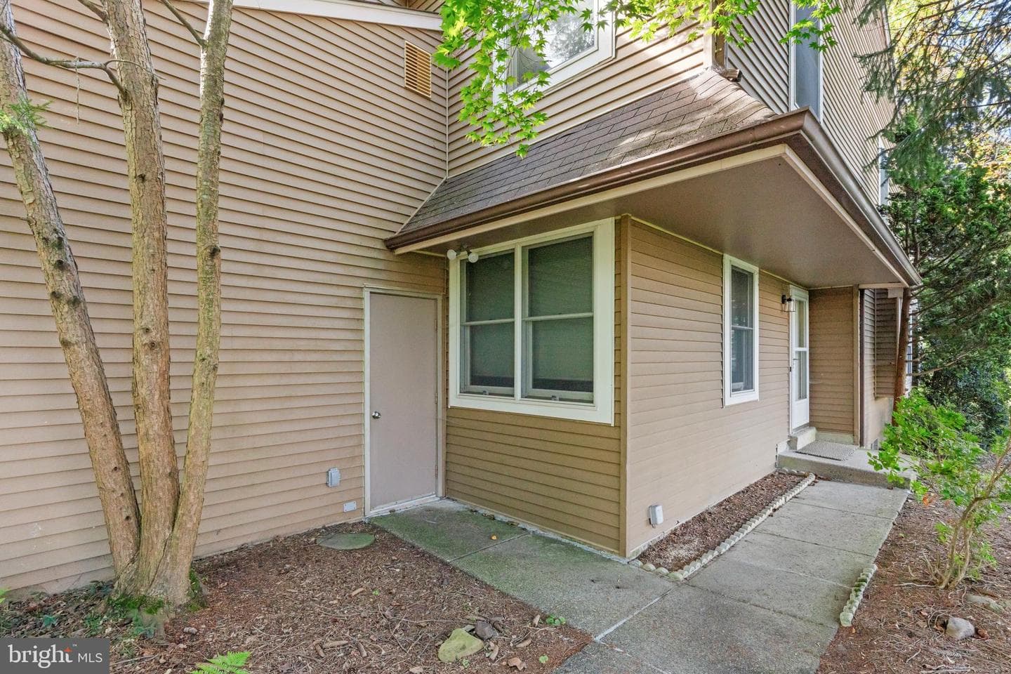 1 Stacey Drive photo 2