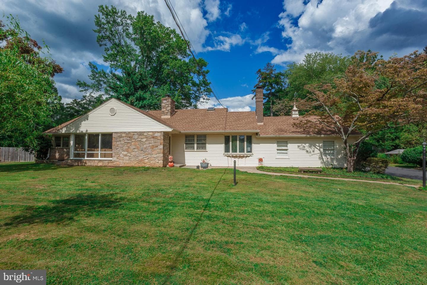 1065 Bristol Road