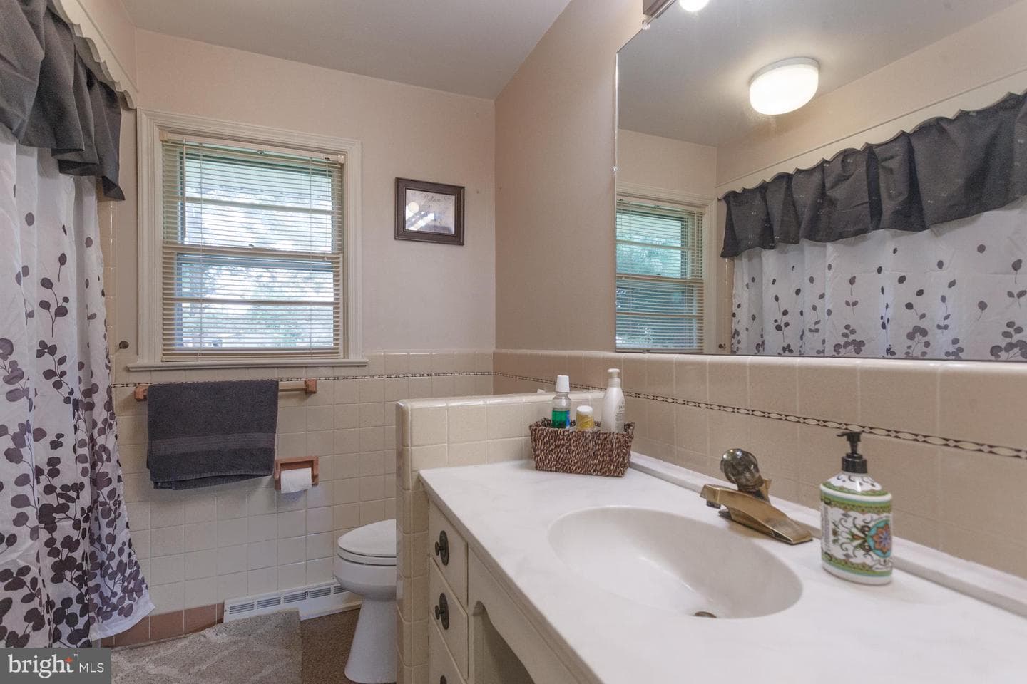 1065 Bristol Road photo 16