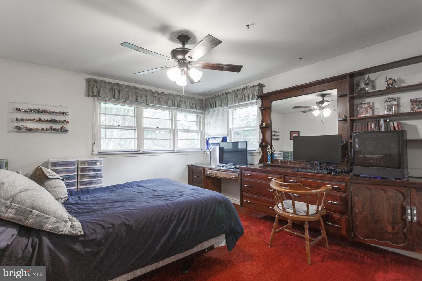 1065 Bristol Road photo 17