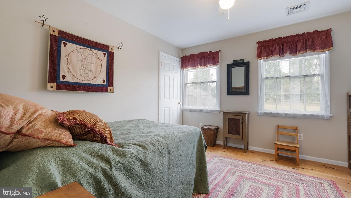 1701 Broad Street photo 50