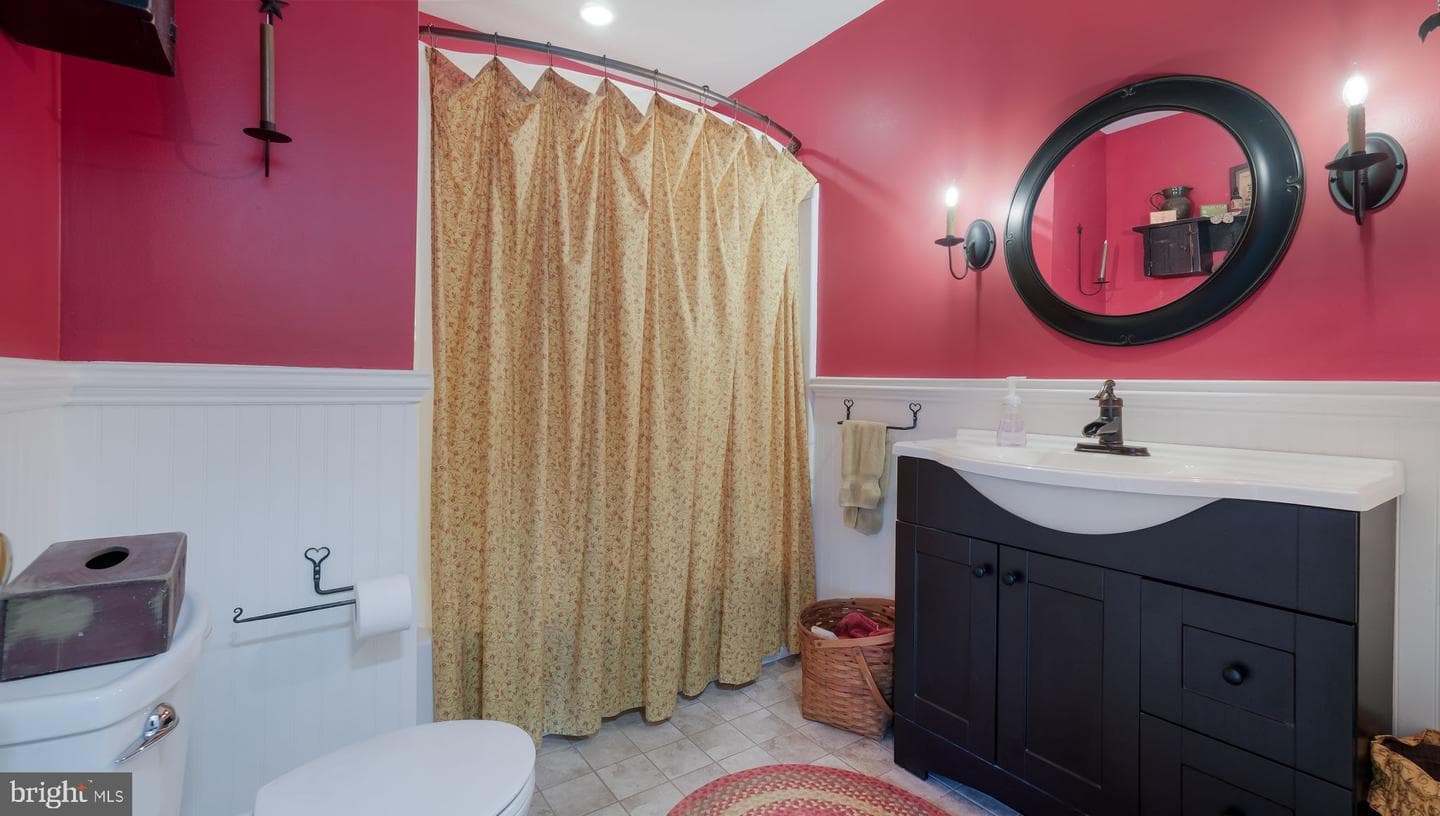 1701 Broad Street photo 57