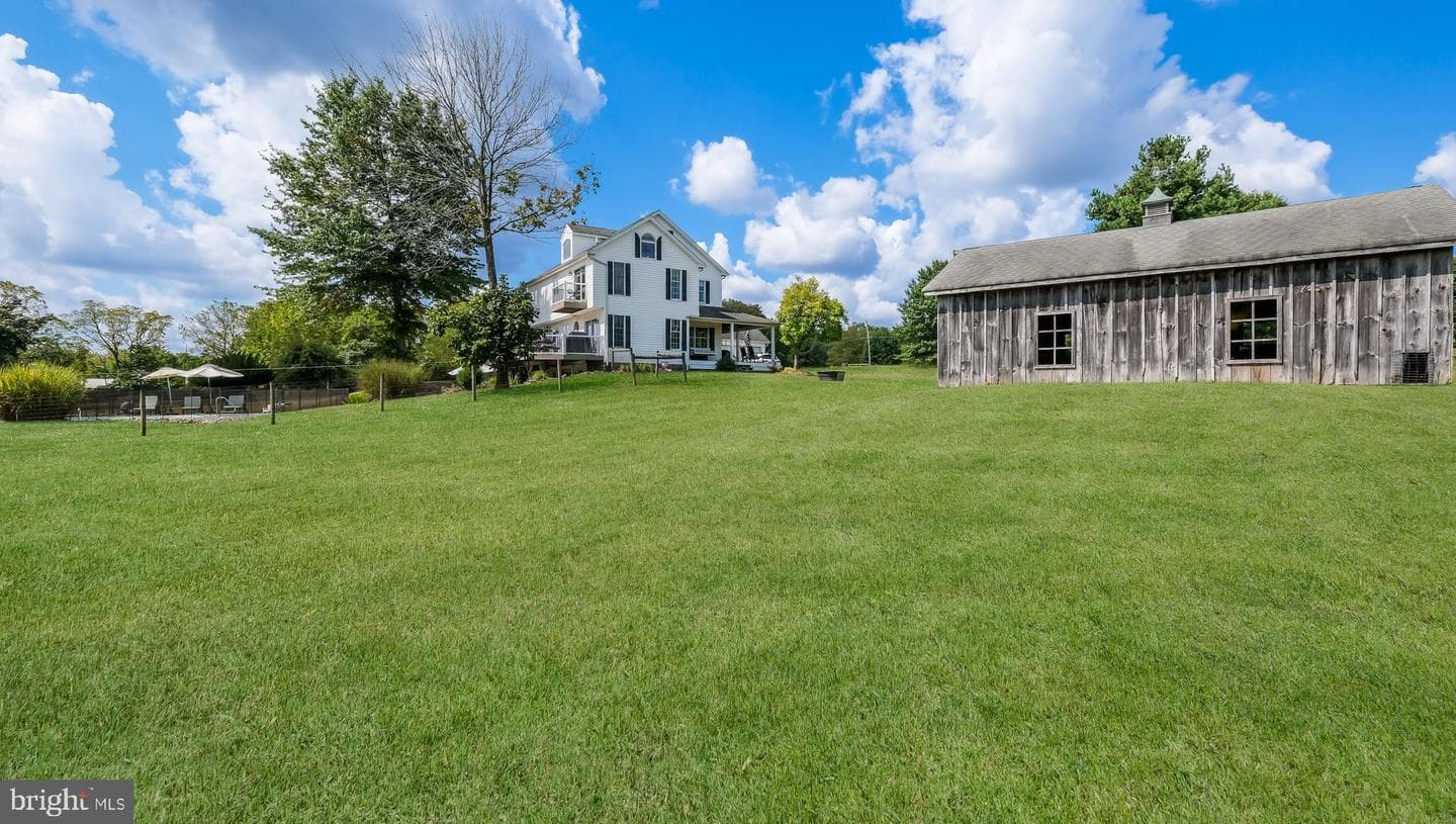 1701 Broad Street photo 82