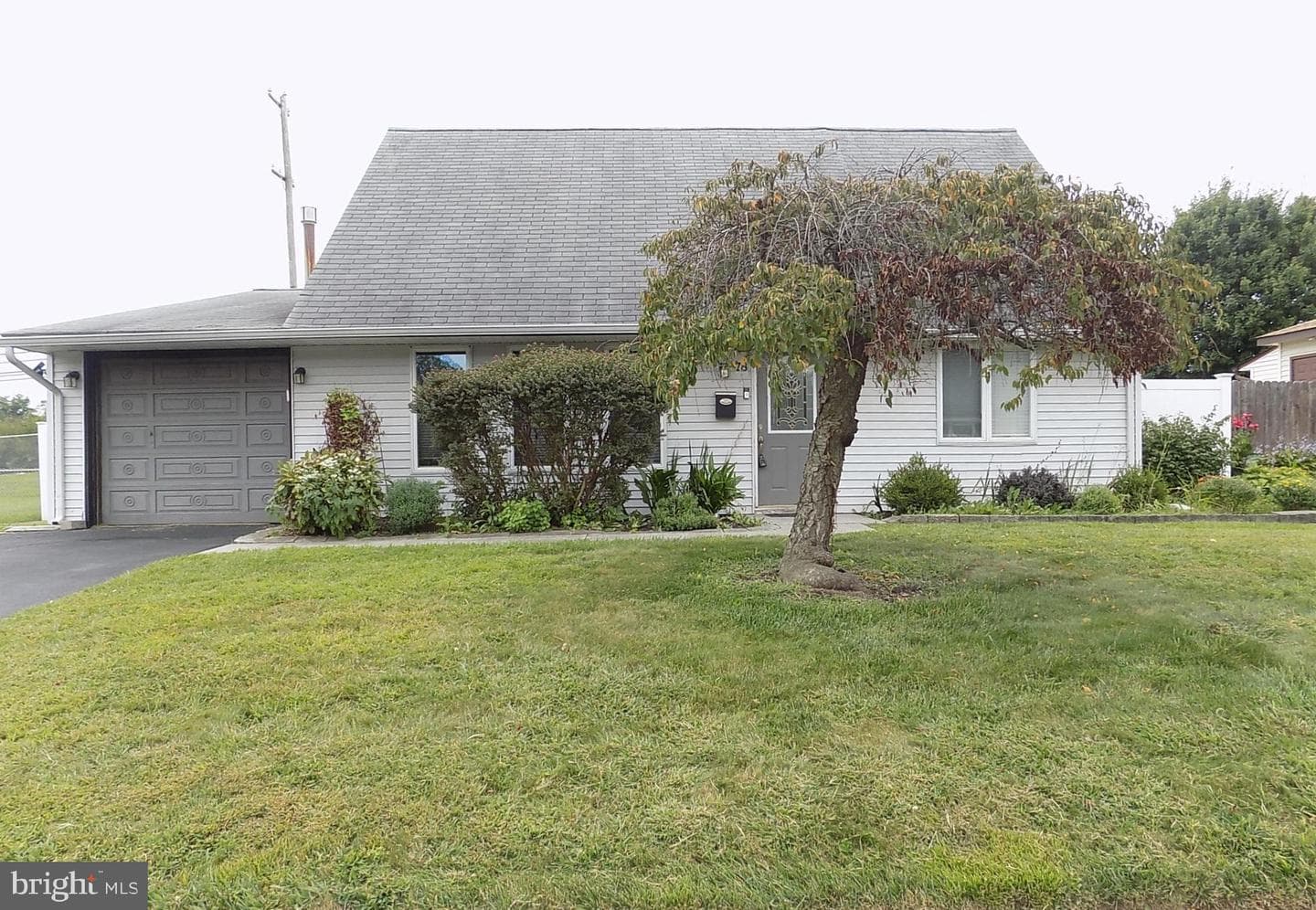 78 Harmony Road photo 1