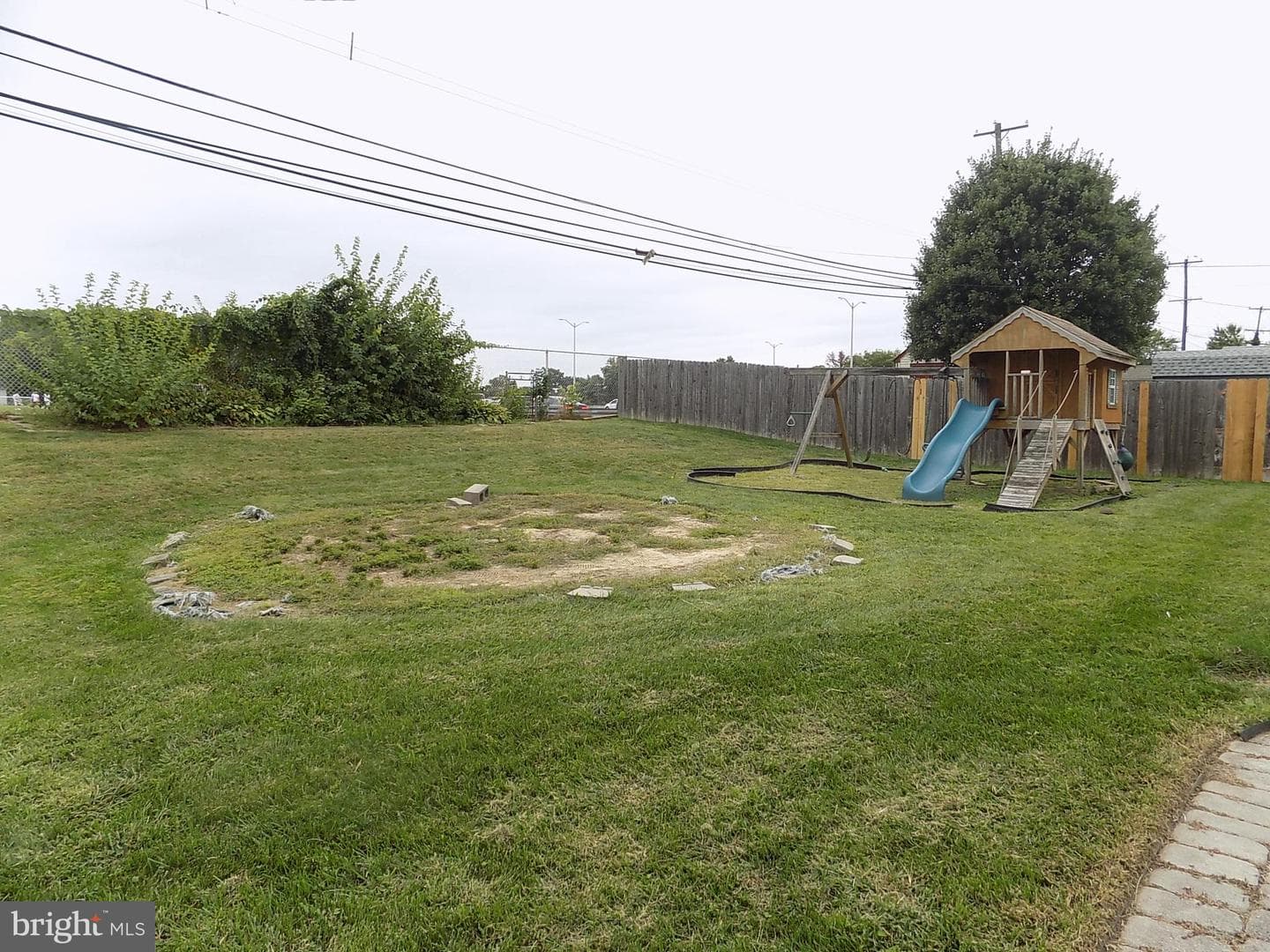 78 Harmony Road photo 26