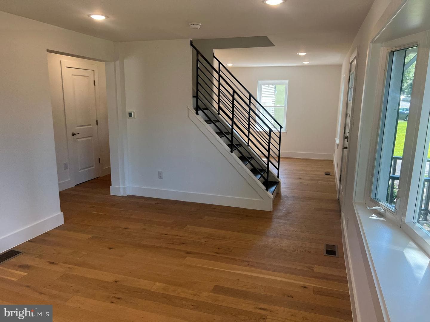 1081 Cherry Lane photo 12