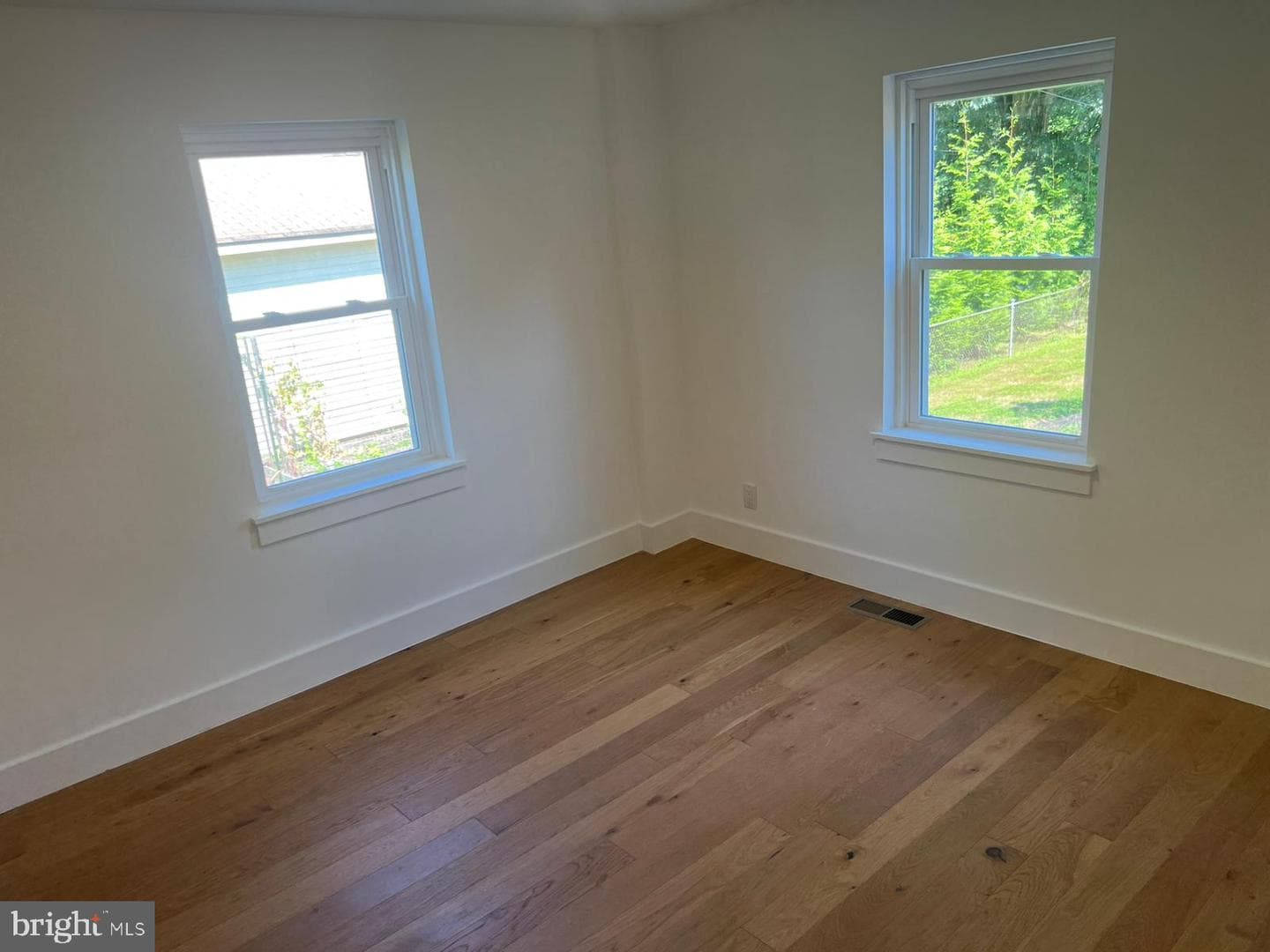 1081 Cherry Lane photo 25