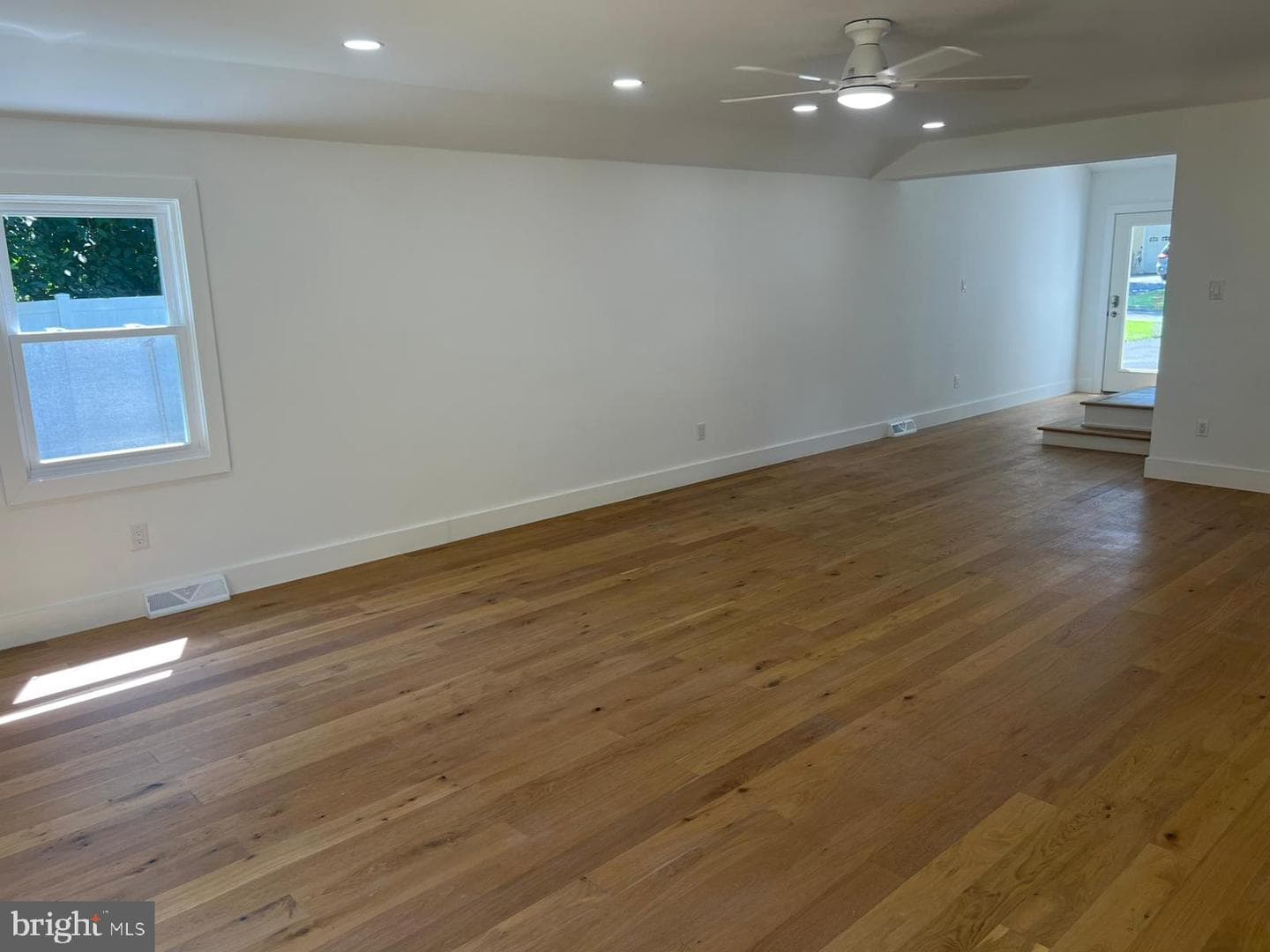 1081 Cherry Lane photo 28