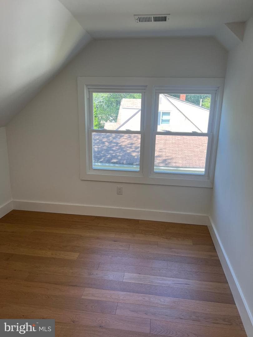 1081 Cherry Lane photo 33