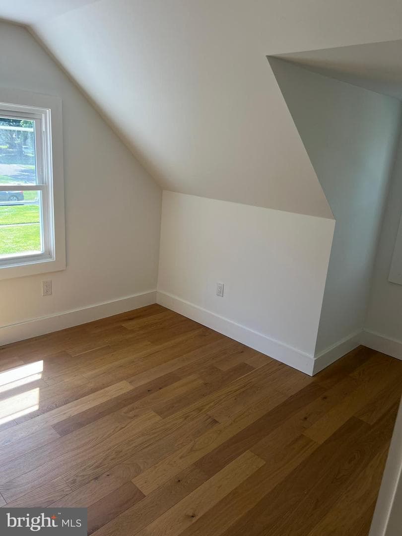 1081 Cherry Lane photo 35