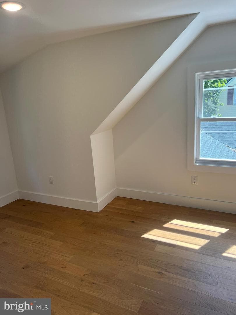 1081 Cherry Lane photo 36
