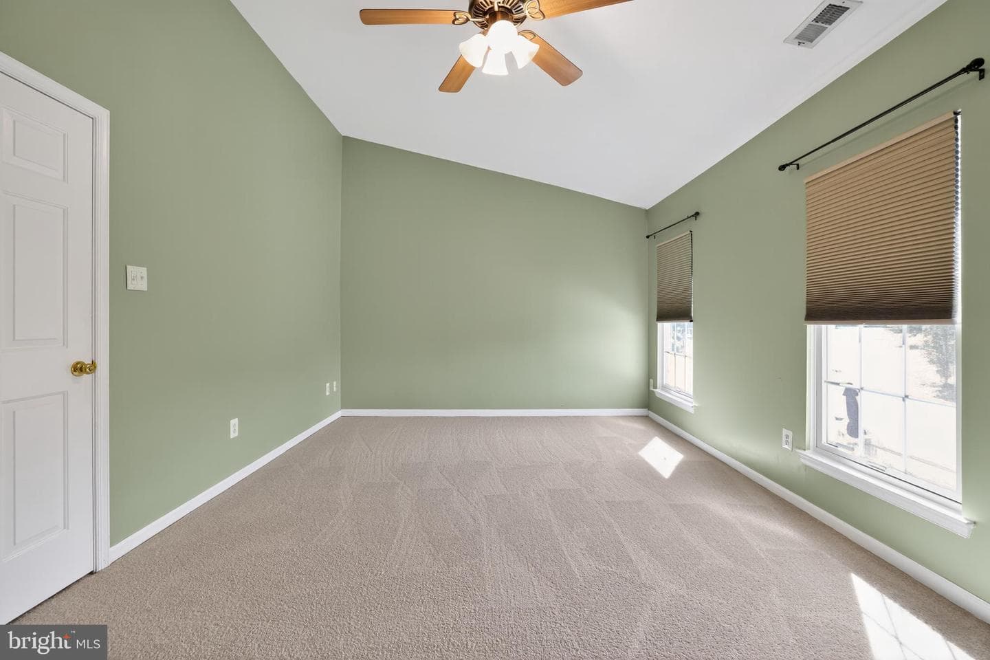 2526 Peachtree Drive photo 20