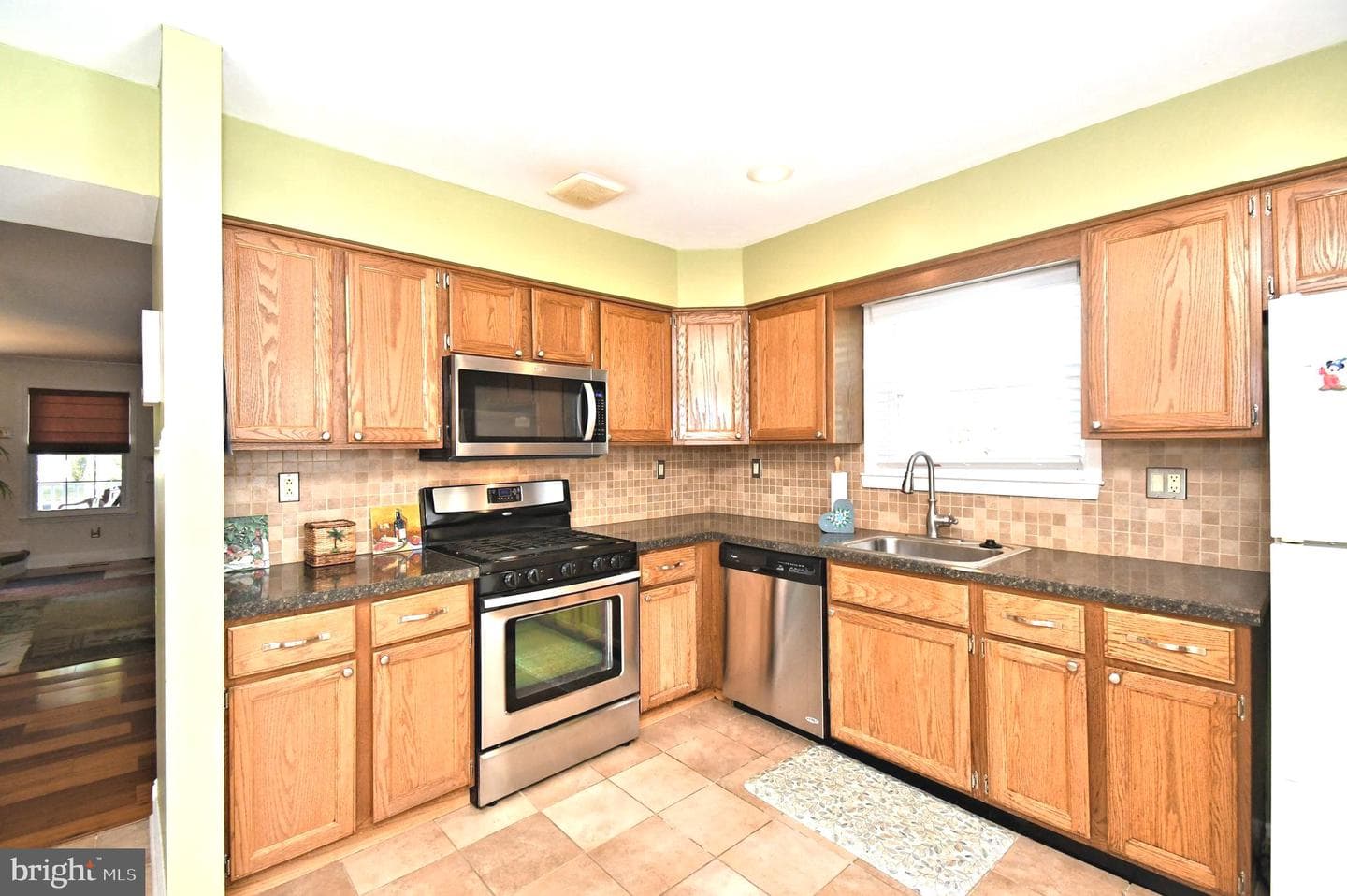 21 Violet Lane photo 8