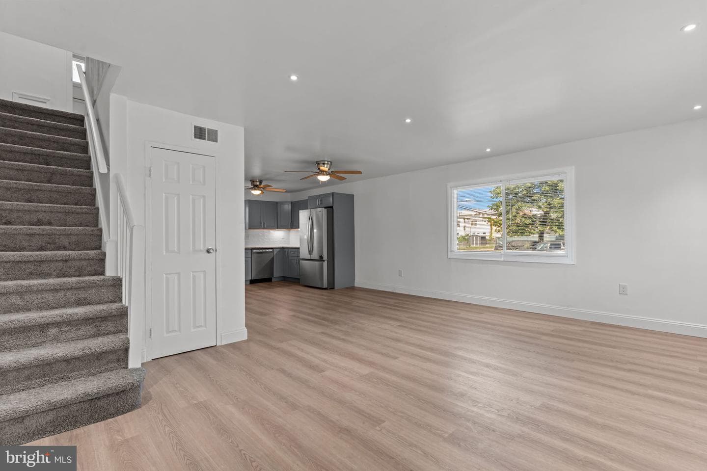 5731 Mitchell Road photo 14