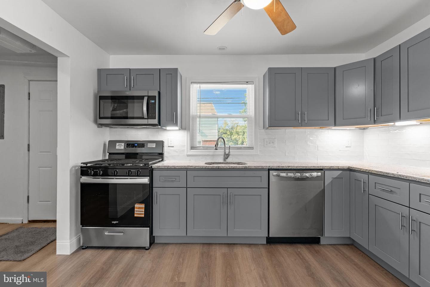 5731 Mitchell Road photo 21