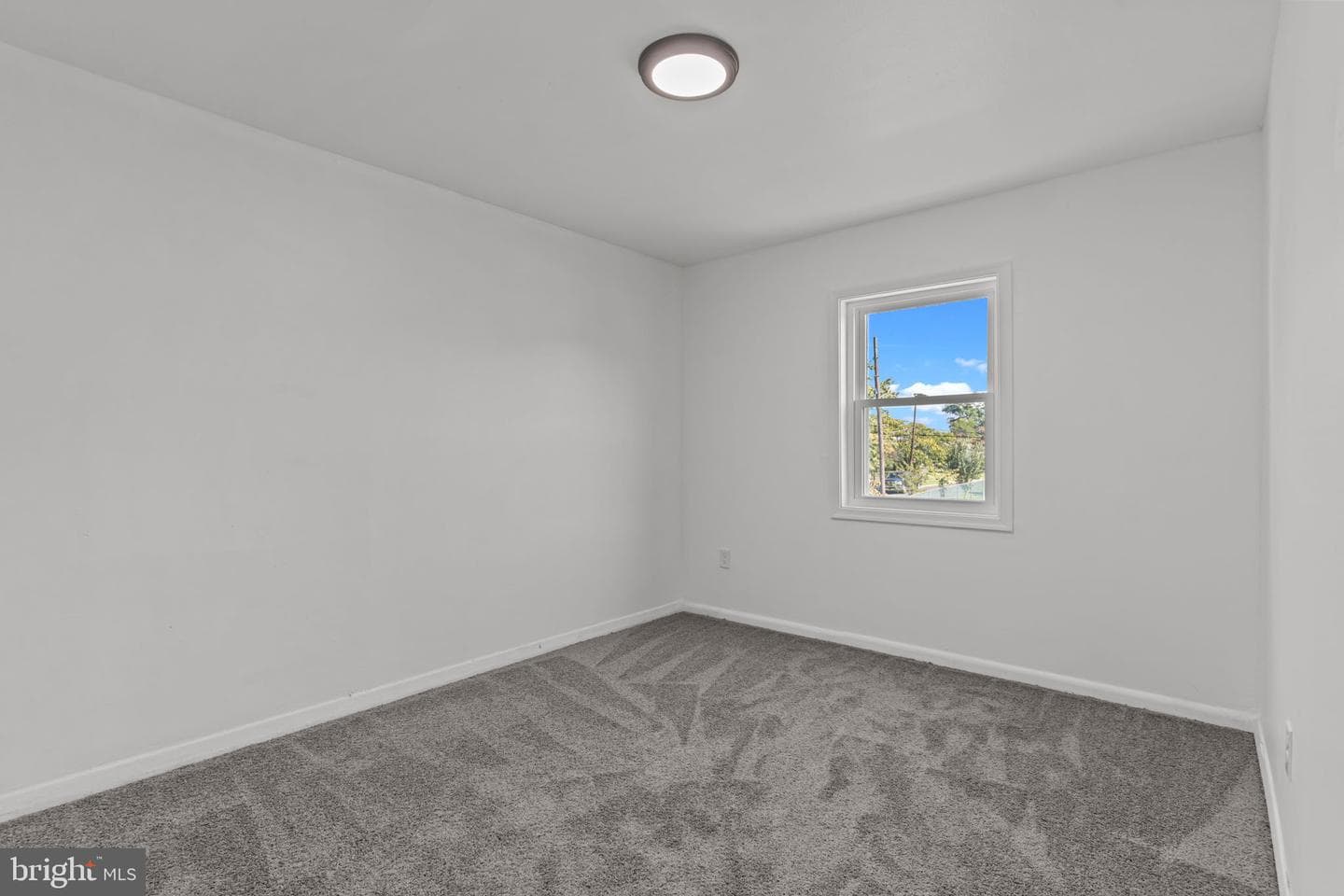 5731 Mitchell Road photo 25