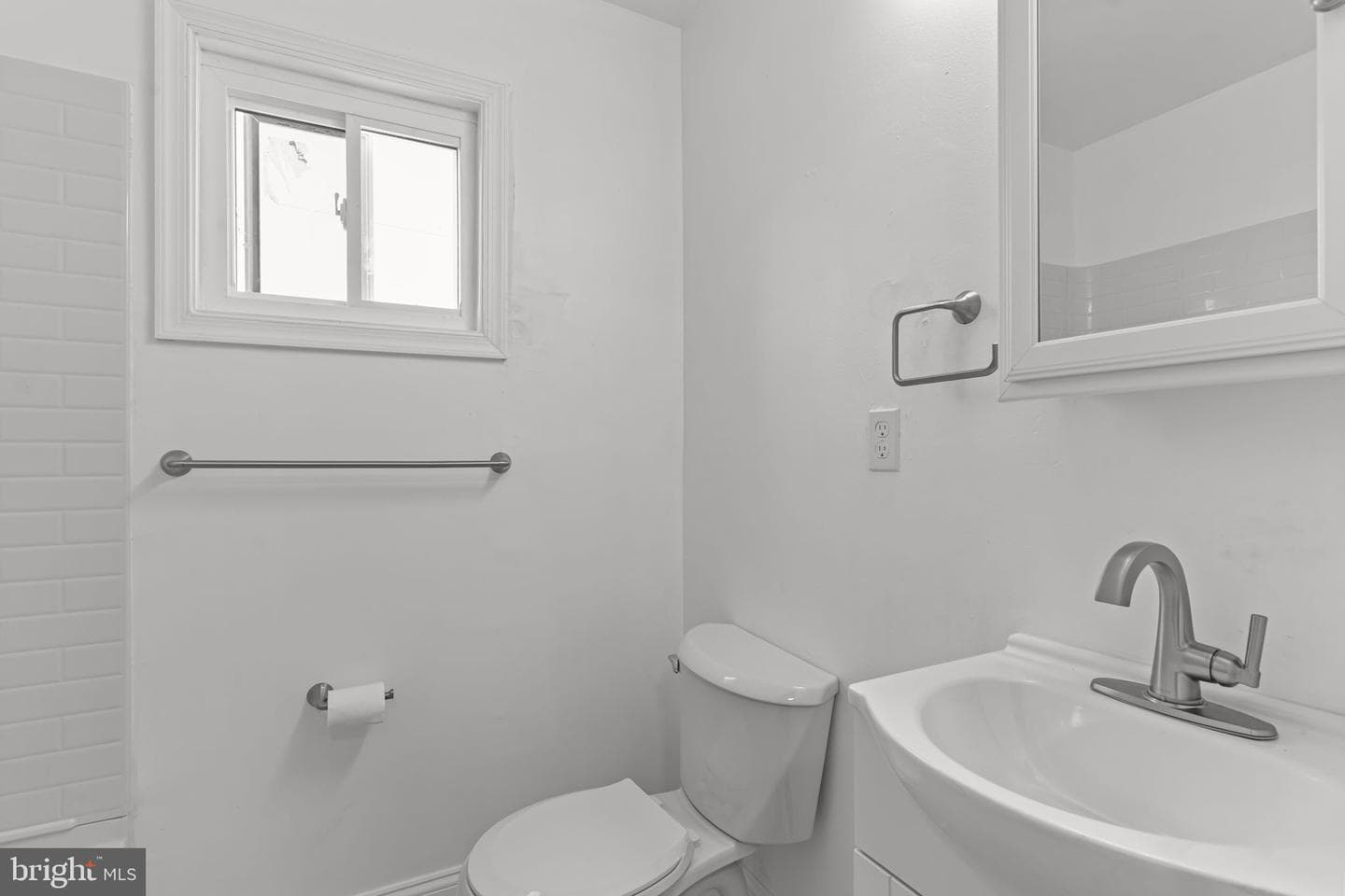 5731 Mitchell Road photo 28