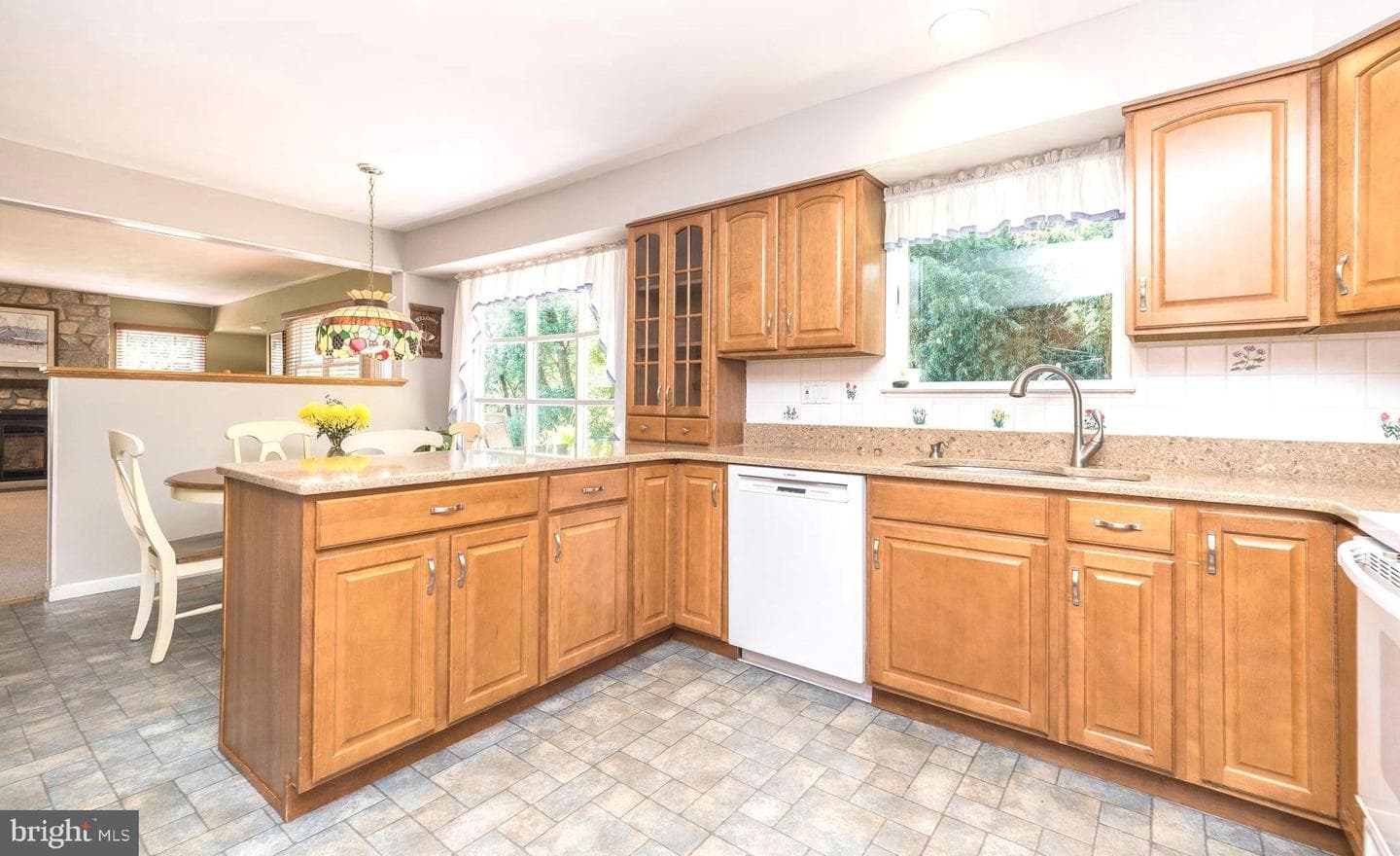 1208 Dickinson Drive photo 13