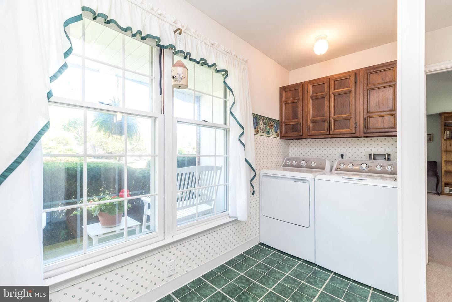 1208 Dickinson Drive photo 30