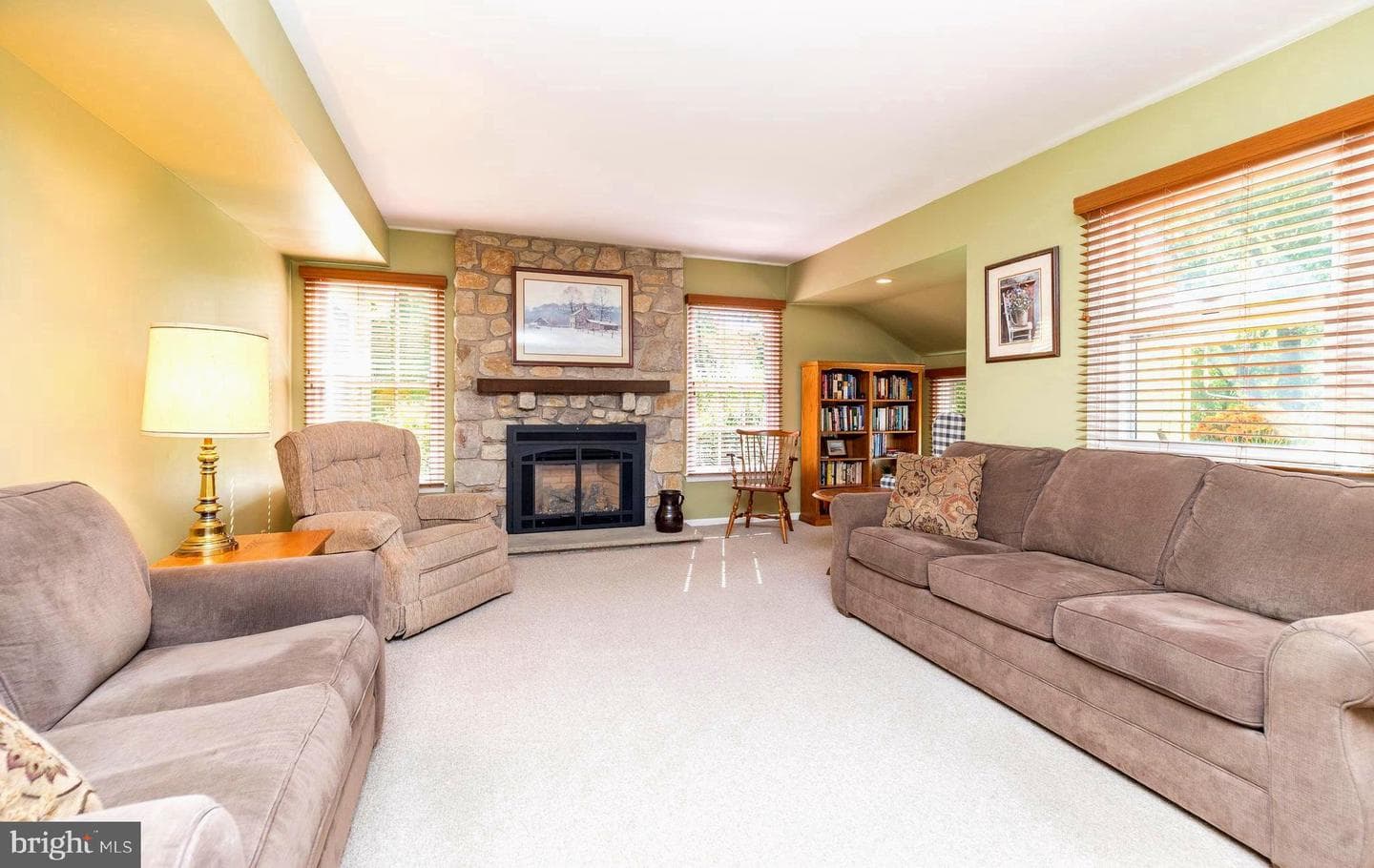 1208 Dickinson Drive photo 5