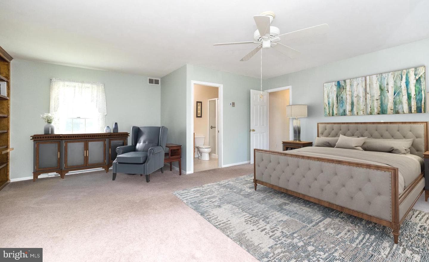 1208 Dickinson Drive photo 9
