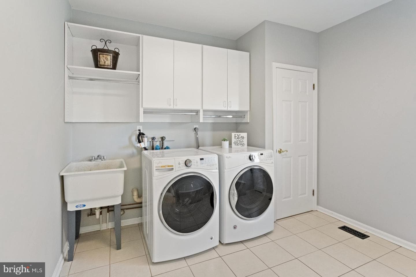 38 Bryan Drive photo 40