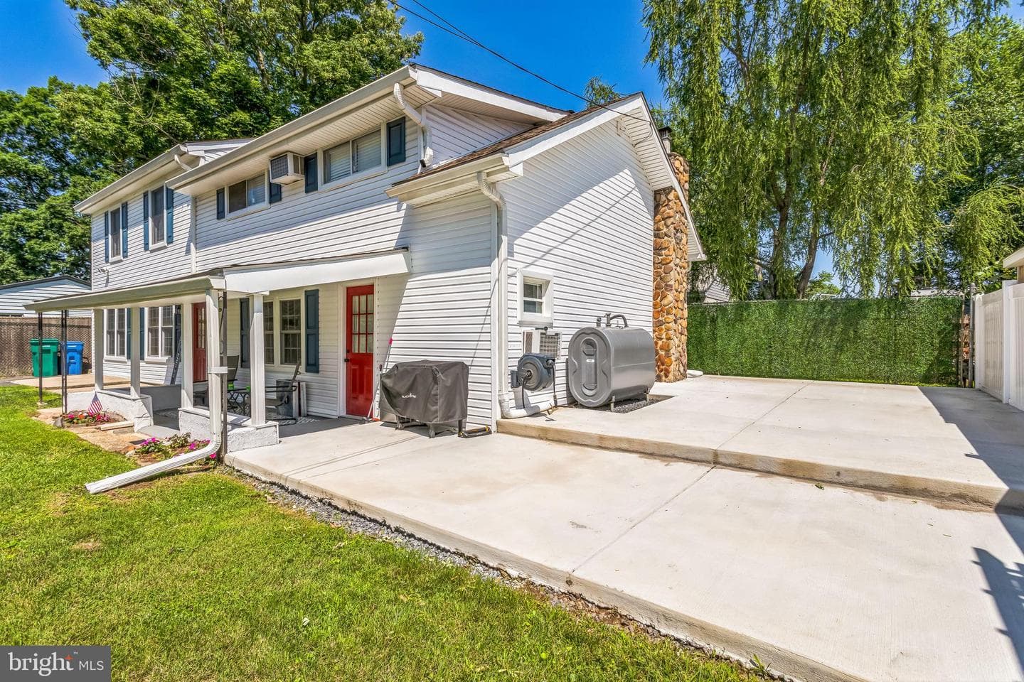 414 Delaware Avenue photo 4