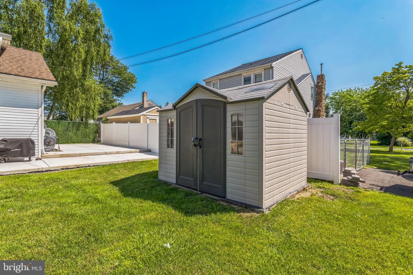414 Delaware Avenue photo 6