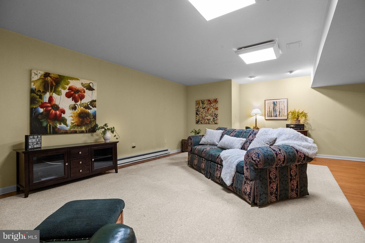 527 Clydesdale Drive photo 31