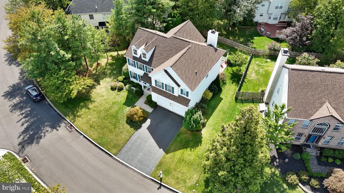 527 Clydesdale Drive photo 43