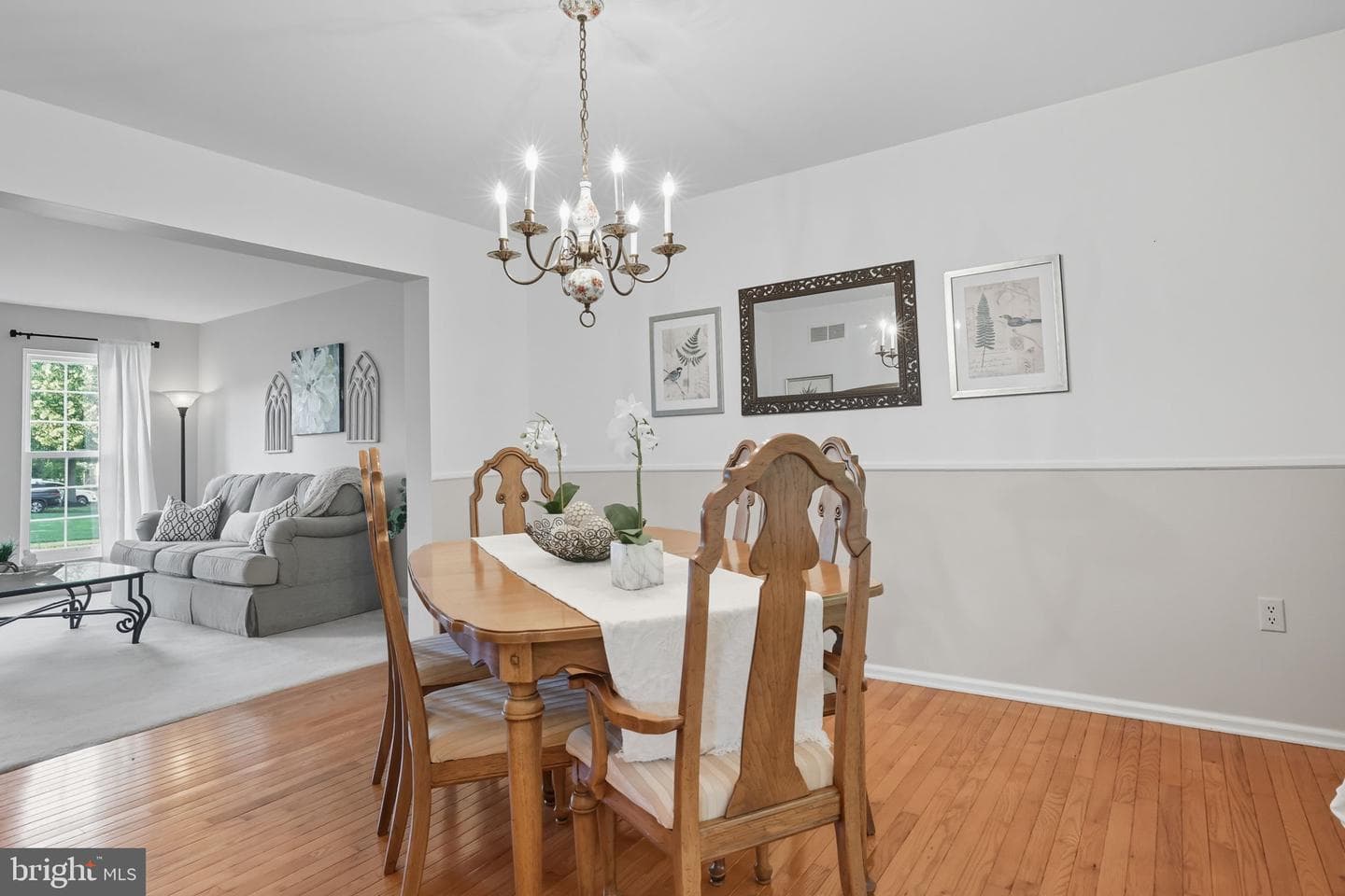 527 Clydesdale Drive photo 7