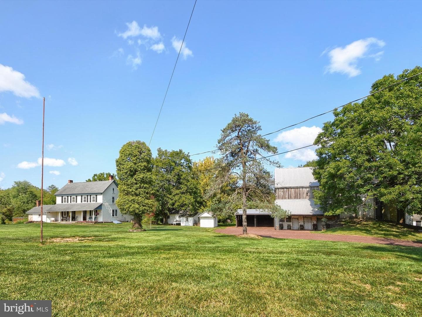 530 Upper Church Road photo 42