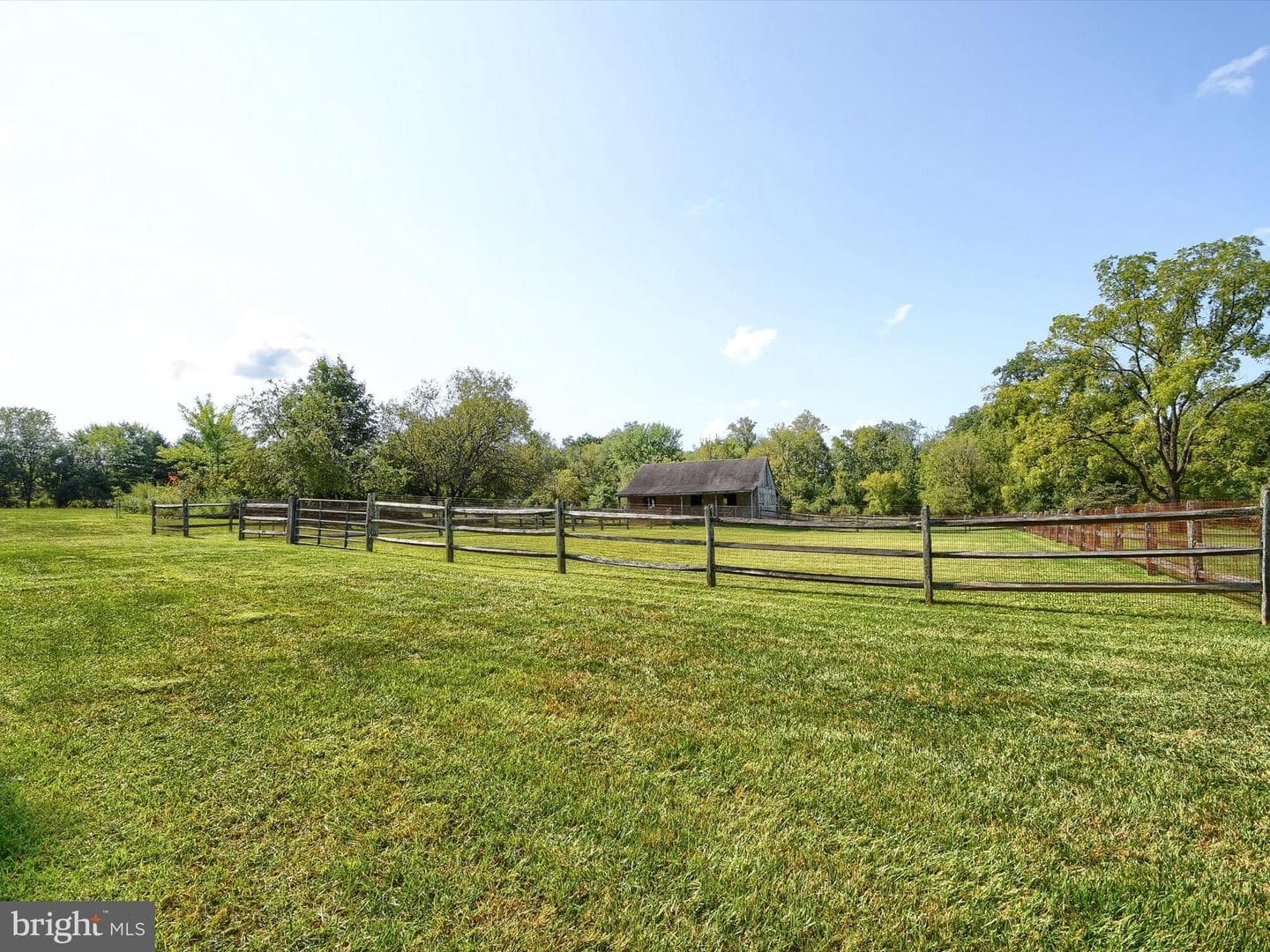 530 Upper Church Road photo 44