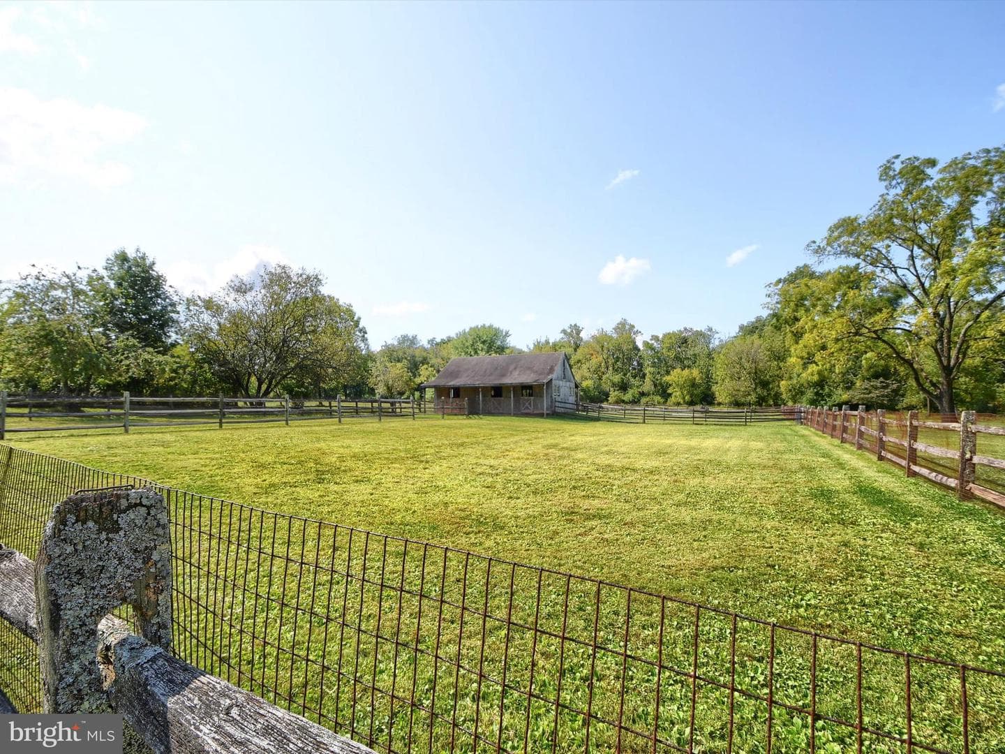 530 Upper Church Road photo 45