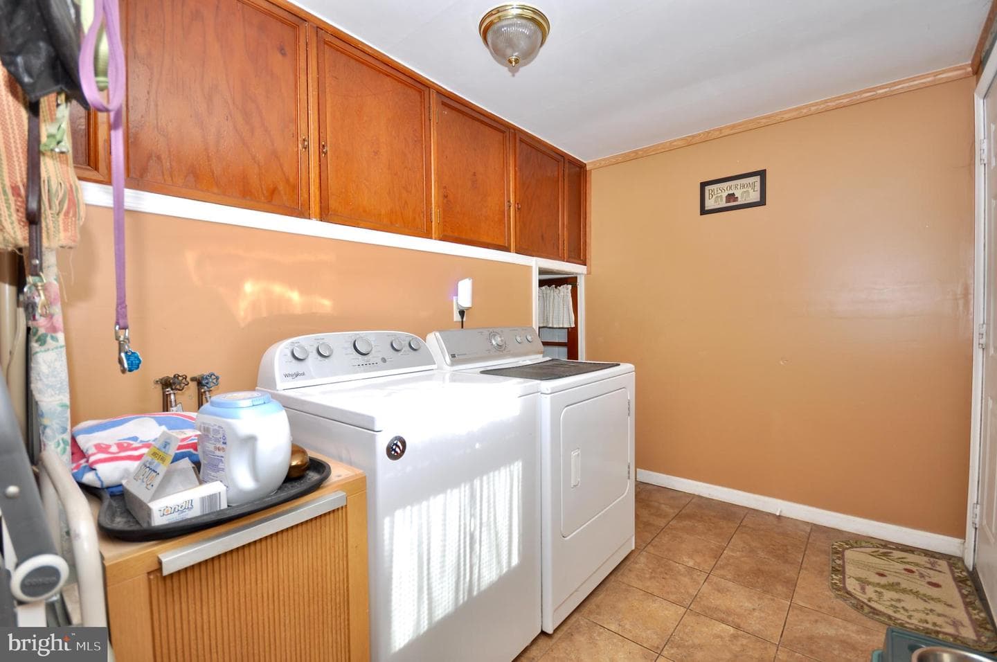 829 Harris Ave photo 19