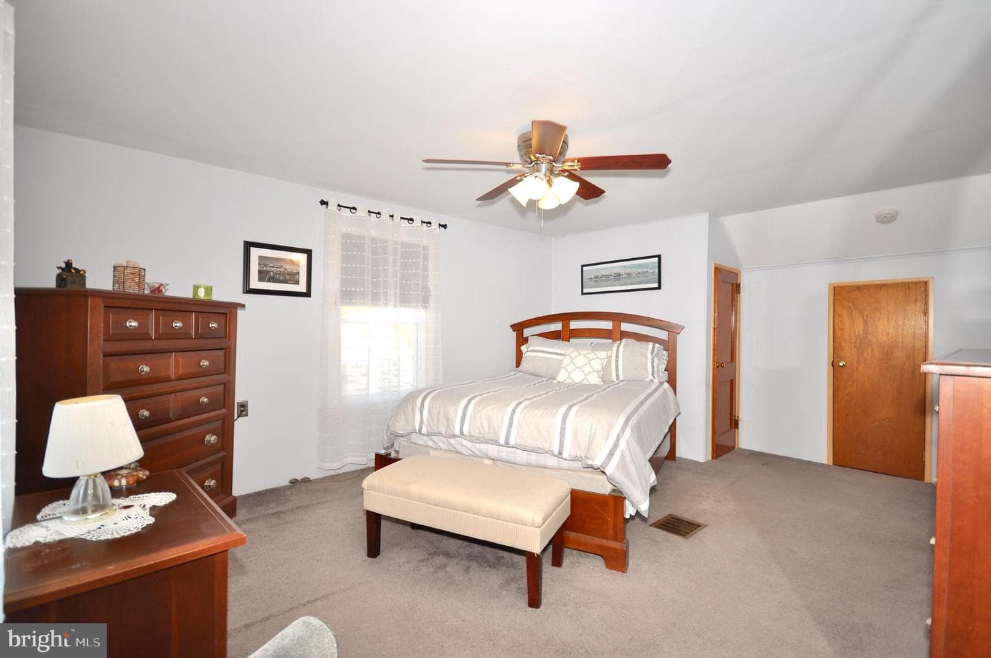 829 Harris Ave photo 21