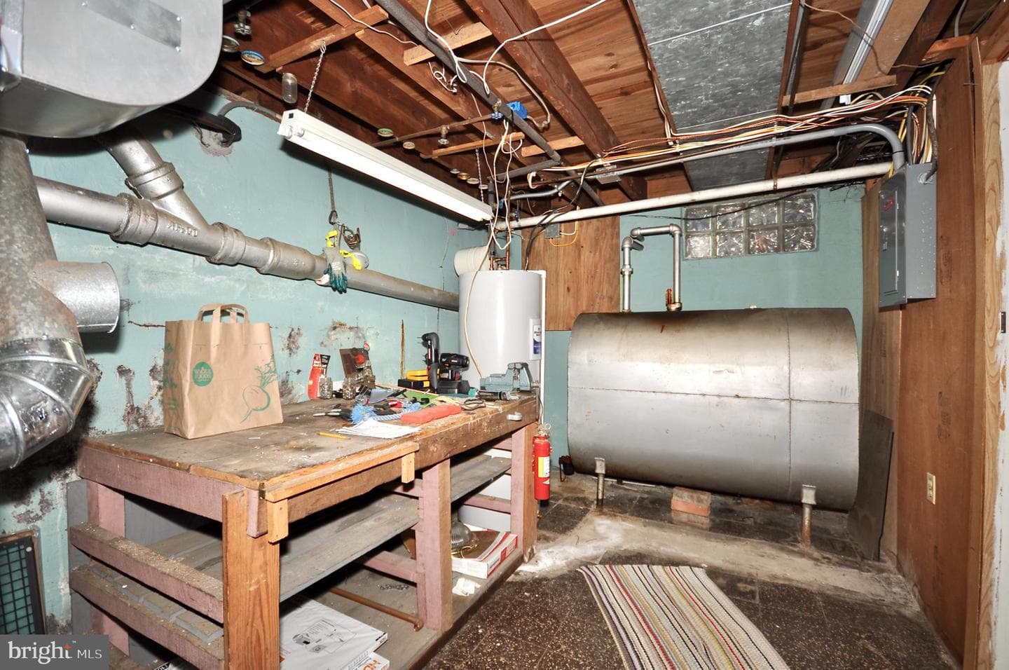 829 Harris Ave photo 24