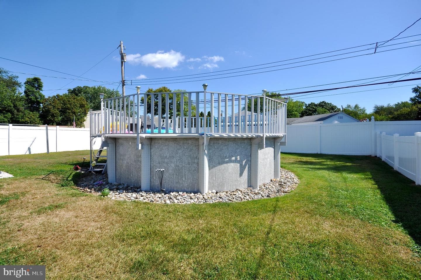 829 Harris Ave photo 31
