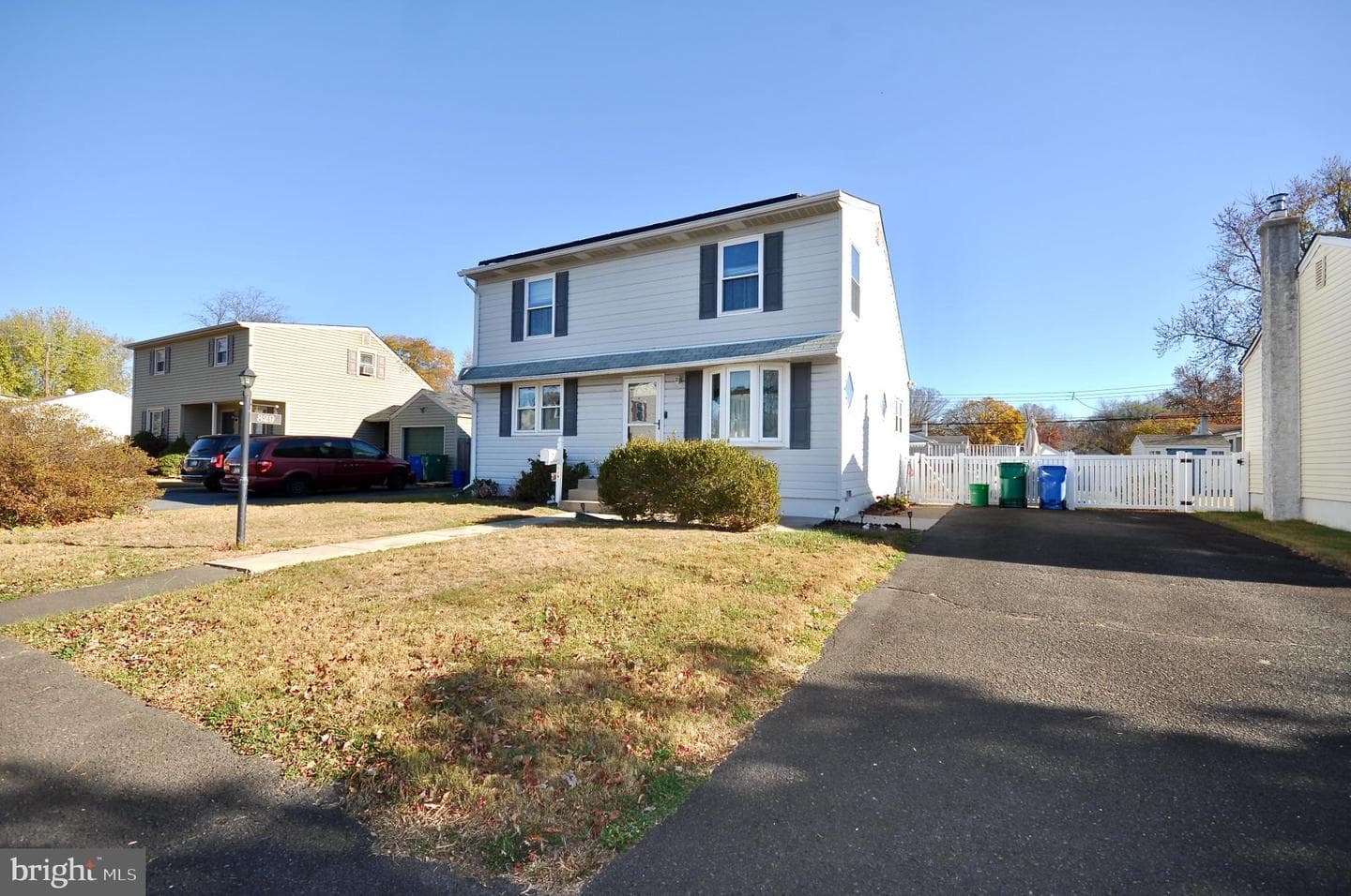 829 Harris Ave photo 4