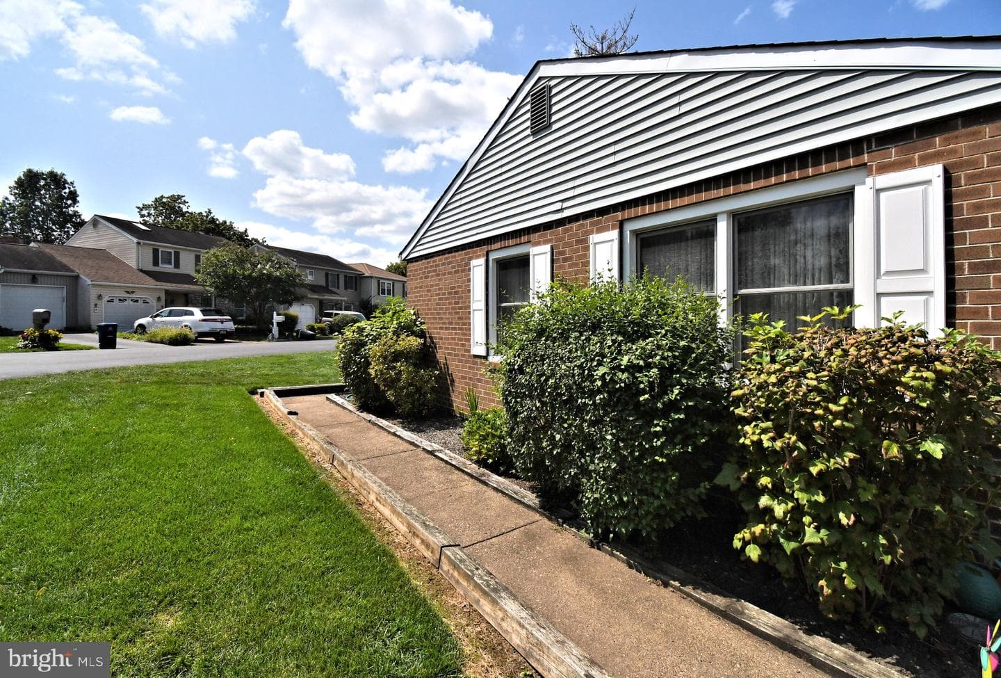 326 Rocky Court W #W photo 6