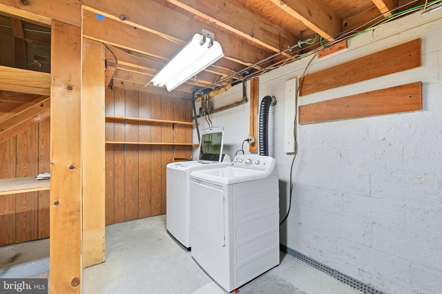 1114 General Hamilton Road photo 29
