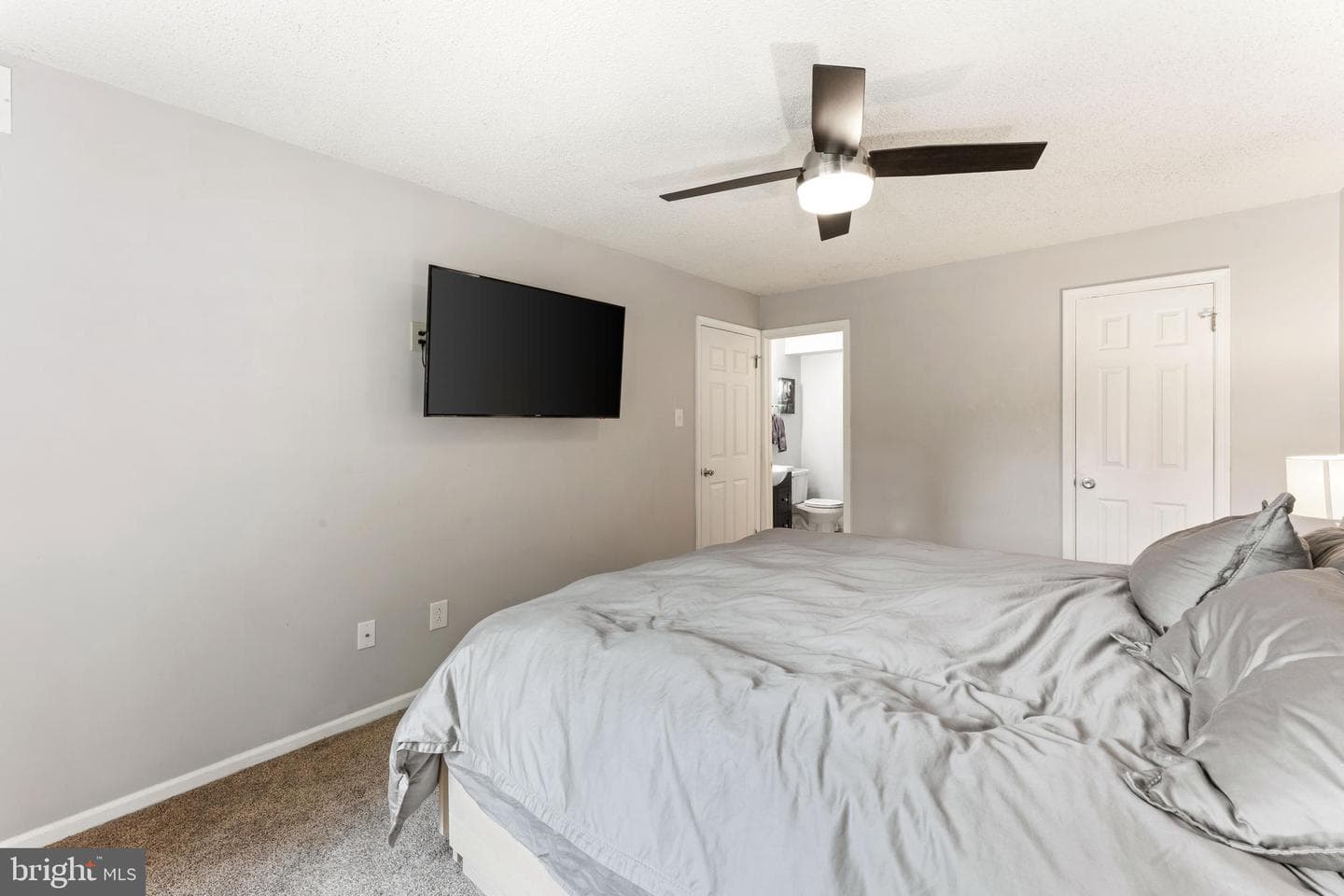 2010 Barry Court #743b photo 21